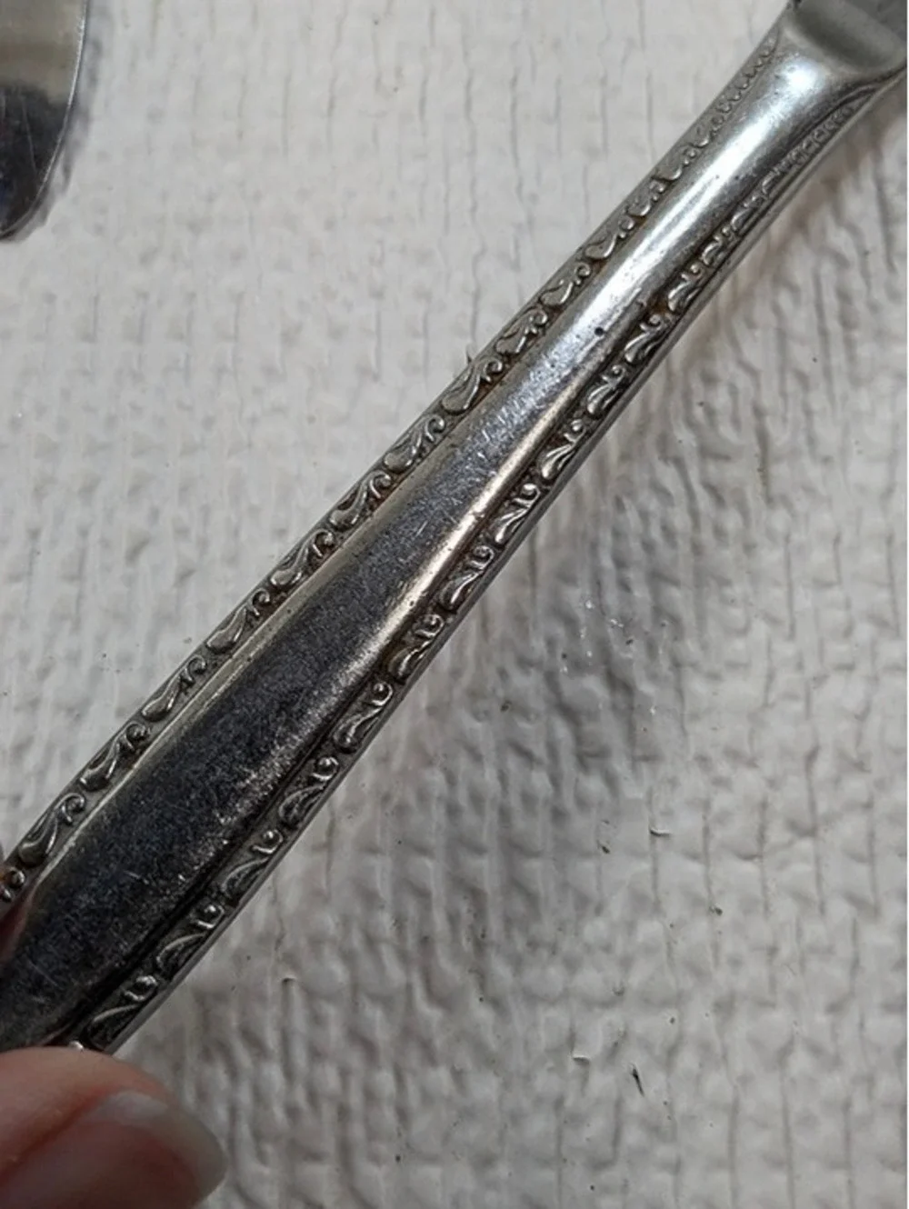 Vintage Continental Stainless CSS1 3 dinner knives, sugar spoon, fork and spoon